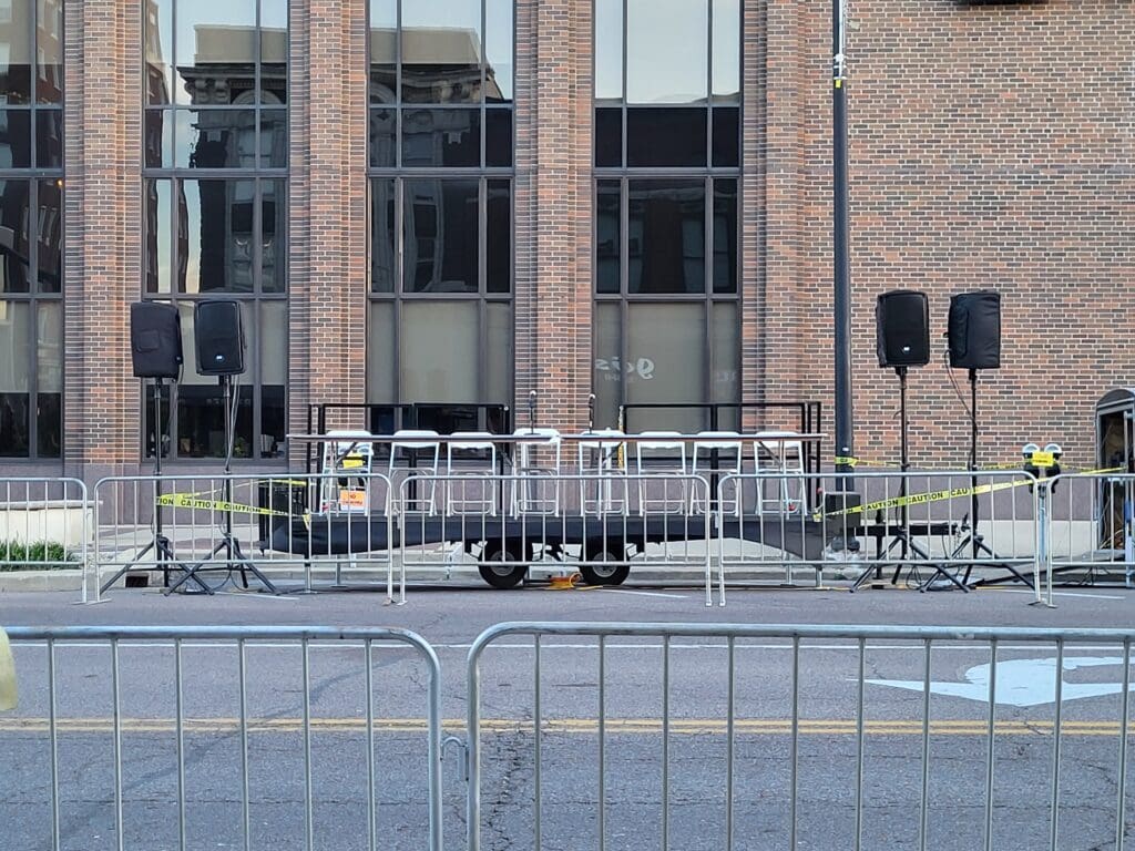 Mobile Stage